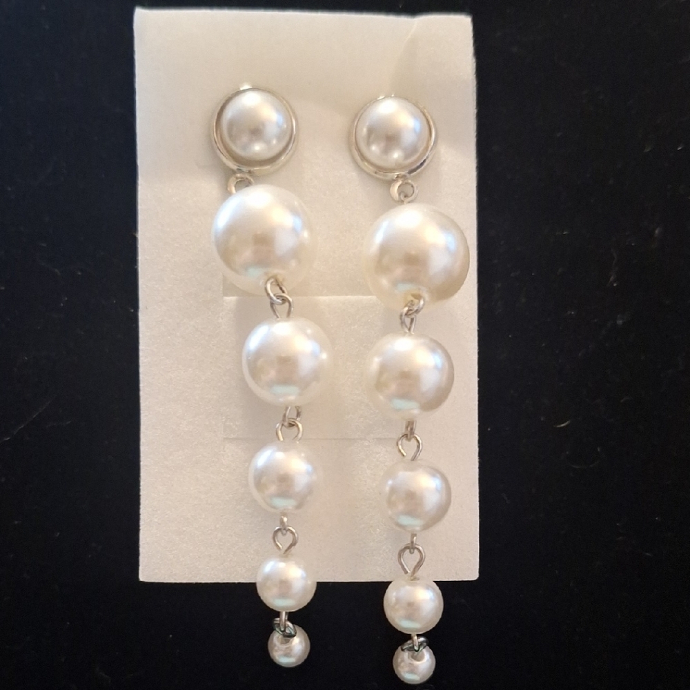Elegant Silver Pearl Drop Earrings